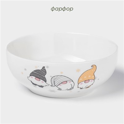 Салатник новогодний «Домашние гномики», 580 мл, d=15.5 см, фарфор, цвет белый