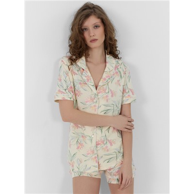 КОМПЛЕКТ ЖЕНСКИЙ (ЖАКЕТ, ШОРТЫ) 592478