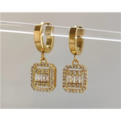 Серьги из стали