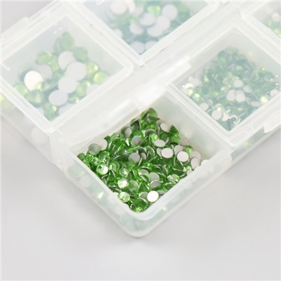 Декор для творчества стекло «Стразы. Зелёный», d=2-4.8 мм, набор 1188 шт., 6×8×1.5 см