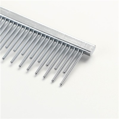 Расчёска для шерсти «Лапки», 20.5×3 см, с зубьями разной длины, синяя