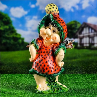 Садовая фигура из полистоуна «Девочка-клубничка», 55×25×30 см