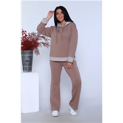 499389 Натали Костюм