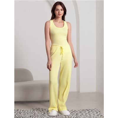 Топ с круглым вырезом из фактурного трикотажа в рубчик