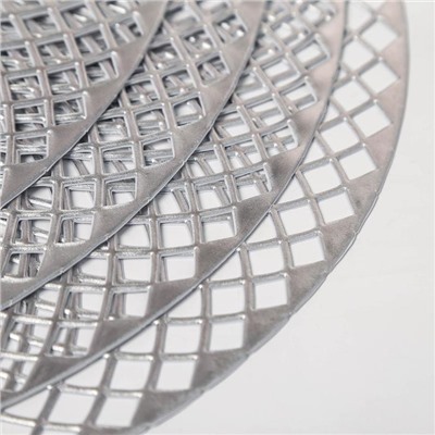 Салфетки сервировочные на стол Доляна «Вира», 4 шт., d=38 см, серебряные