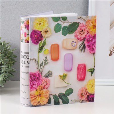 Фотоальбом на 100 фото 10×15 см «Красота спасёт мир», в коробке, 5.7×20.7×26 см, МИКС