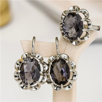 Комплект ювелирной бижутерии коллекция "Дубай" серьги и кольцо 19 р, покрытие посеребрение, вставка: фианит, цвет: фиолетовый, арт.313.389-19