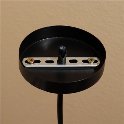 Светильник потолочный из ротанга «Риза», 1×120 Вт, Е27, 30×30×60 см