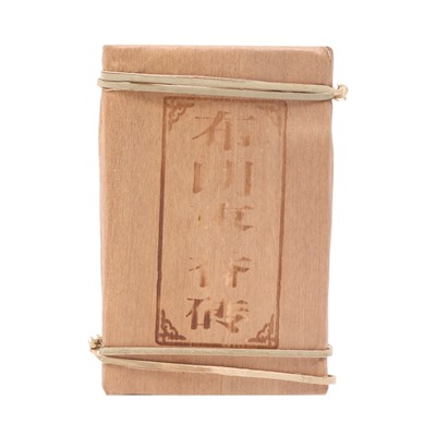 Чай чёрный китайский выдержанный «Шу Пуэр Bulang zao xiang zhuan», 2020 г, кирпич, 250 г