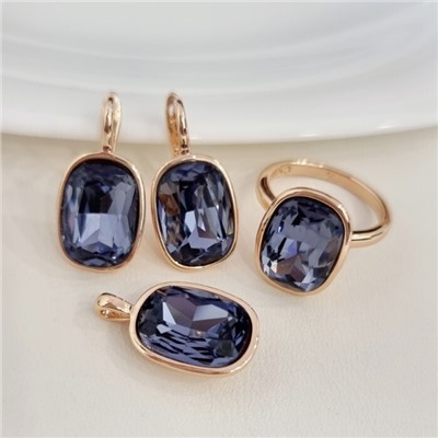 Комплект ювелирной бижутерии коллекция "Дубай" серьги, кулон и кольцо 17 р, покрытие позолота, вставка: искусственный кристалл, цвет: фиолетовый, арт.314.857-17
