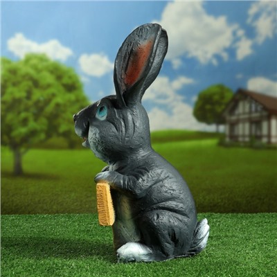 Садовая фигура из полистоуна «Заяц с табличкой», 45×22 см