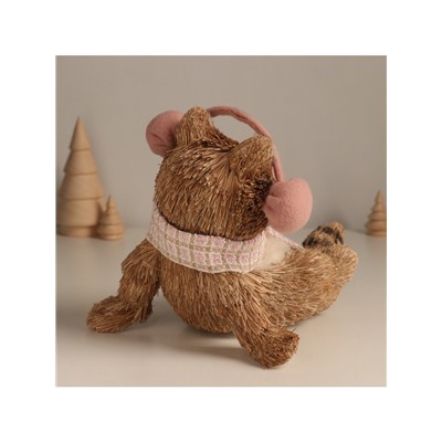 Фигурка новогодняя «Лежачий енот в наушниках», 17.5×21×18 см