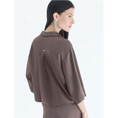 Блузка с короткими рукавами из плотного струящегося сатина