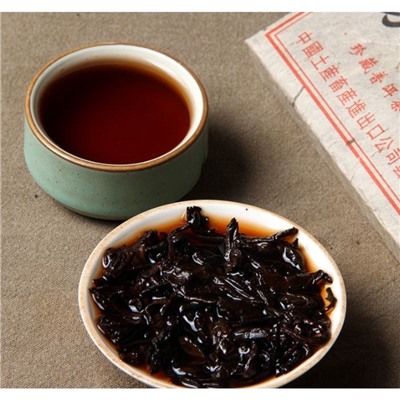 Чай чёрный китайский выдержанный «Шу Пуэр. Дерево Иу», Юньнань, 2012 г, кирпич, 250 г