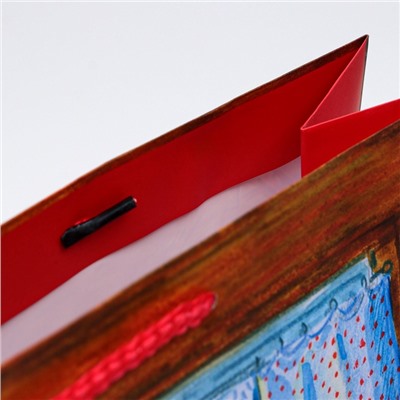 Пакет подарочный новогодний ламинированный «Дед мороз у ёлки», 33×42.5×10 см