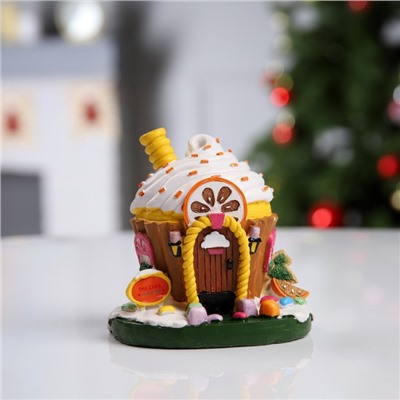 Светодиодная фигура «Сладкий домик» 13×12×9 см, полистоун, от батареек LR44×3, свечение тёплое белое