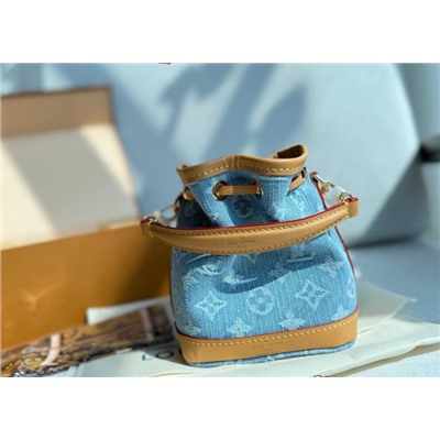 Джинсы #23057600