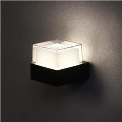 Светильник фасадный «Гранд», 5 Вт, 4000К, IP65, 220 В, пластиковый корпус, чёрный, свечение нейтрально-белое