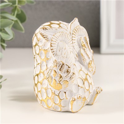 Фигурка полистоун «Совёнок: игра в прятки», белый с золотой патиной, 6.5×7×9 см