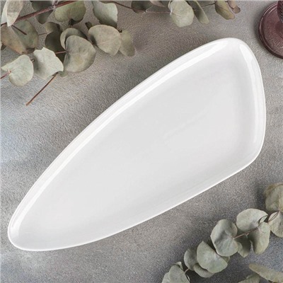 Блюдо фарфоровое Wilmax, 36×15 см, цвет белый
