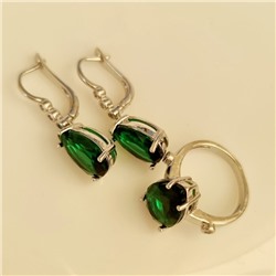 Комплект украшений ювелирной бижутерии с покрытием посеребрение, серьги и кольцо, вставка: фианит, цвет: прозрачный и изумрудный, 17,5 р, арт.213.092-17,5