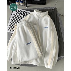 Спортивный костюм #23073239