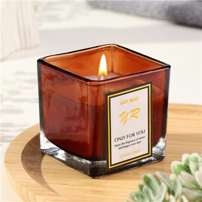 Ароматическая свеча в стакане Soy Wax, шампань