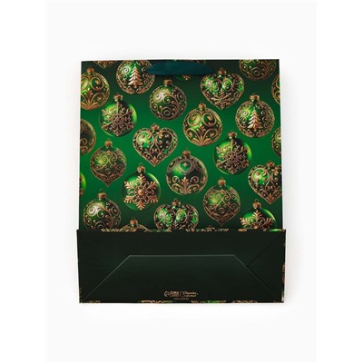 Пакет подарочный «Новогодний» 29×24×9 см, тиснение, конгрев, 3D-эффект