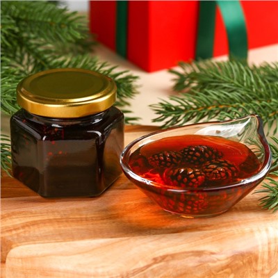 Подарочный набор новогодний «Крепкого здоровья»: три вида сбора трав 60 г ( 3 шт. × 20 г)., варенье из сосновых шишек 100 мл.