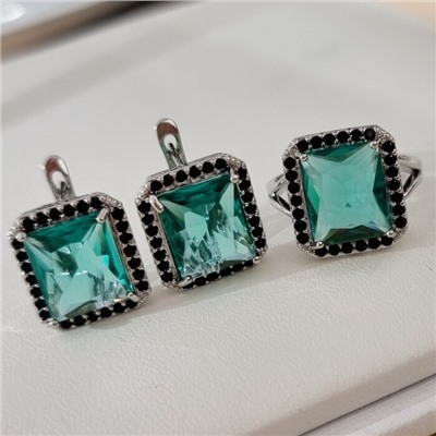 Комплект ювелирной бижутерии коллекция "Дубай" серьги и кольцо 18 р покрытие посеребрение, вставка: стекло и цирконы, цвет: морская волна и черный, арт.215.543-18