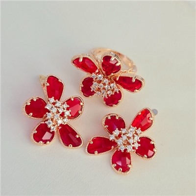 Комплект ювелирной бижутерии коллекция "Дубай" серьги и кольцо 19 р, покрытие позолота, вставка: фианиты, цвет: красный и прозрачный, арт.314.958-19