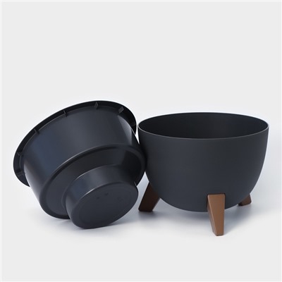 Кашпо для цветов на ножках «Флориан», 5.5 л (4.2 л), d=25 см, h=18.5 см, со вставкой, цвет графитовый