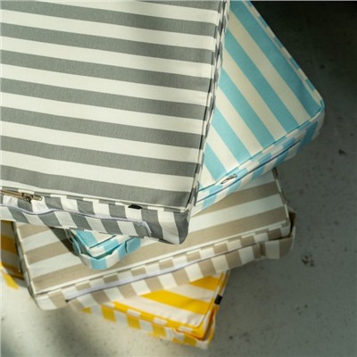 Подушка - бустер Pasionaria «Кембридж», 40×40×10 см, серая