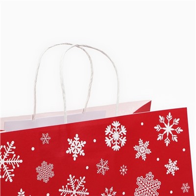 Пакет подарочный новогодний «Снежинки», белый крафт, 32×28×15 см