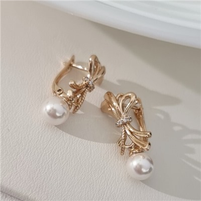 Серьги ювелирная бижутерия коллекция "Xuping" покрытие позолота, вставка: фианиты и искусственный жемчуг, цвет: прозрачный, арт.101.310