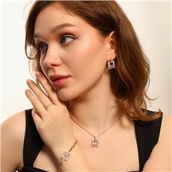 Комплект ювелирной бижутерии коллекция "Дубай" в форме квадратов покрытие позолота серьги, кулон, браслет и кольцо 19 р, вставка: фианиты, цвет: прозрачный, арт.213.459-19