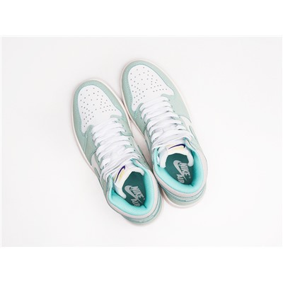 Кроссовки Nike Air Jordan 1 Mid