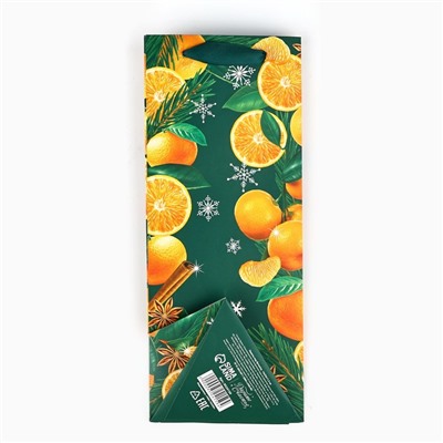 Пакет подарочный под бутылку треугольный «Новый год», 13×32×11 см