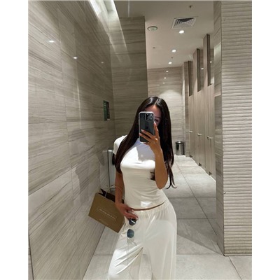 Спортивный костюм #22988198