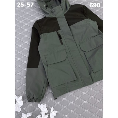 Ветровка 690 зелёный