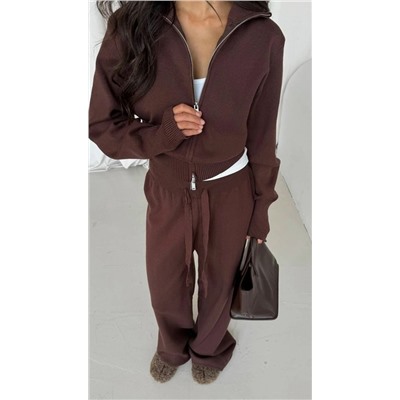 Спортивный костюм #23054495