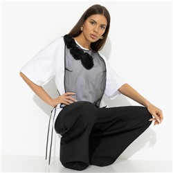 Накидка на завязках, Вызывающе элегантная