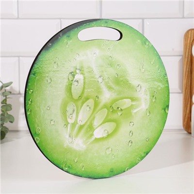 Доска разделочная сувенирная «Огурец в разрезе», 25.5 см, круглая