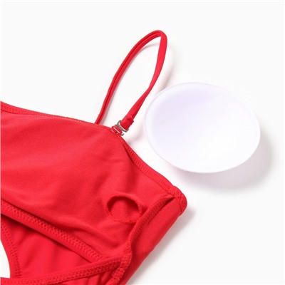 Купальник женский слитный с вырезом на животе MINAKU, размер 42, красный