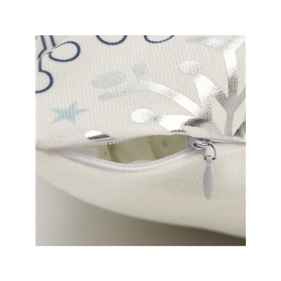 Наволочка декоративная новогодняя «Этель. Рождество», серебристые снежинки, 40×40 см