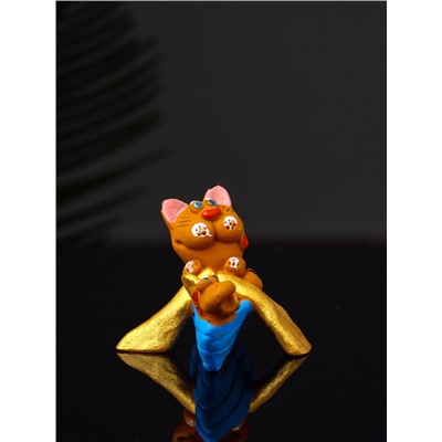 Фигурка полистоун «Кот в лодке с рыбкой», 4.2×5.8×5.4 см