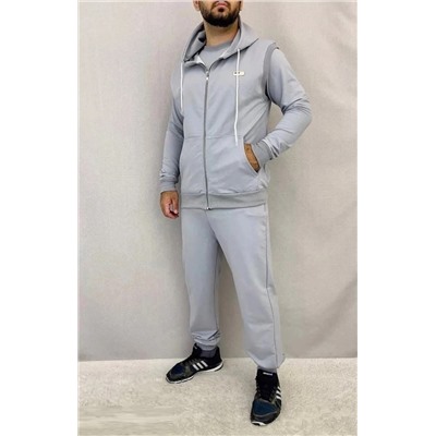 Костюм тройка