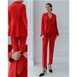 Костюм тройка