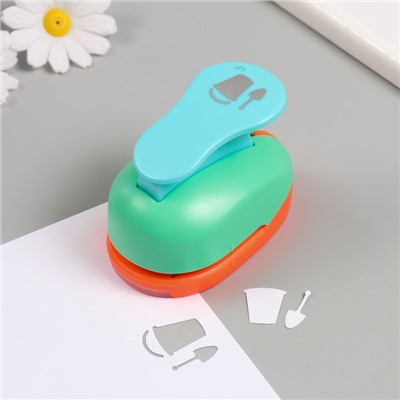 Дырокол фигурный рисунок 3.8×3.8 см «Песочница», 7×5.2×9.2 см, МИКС