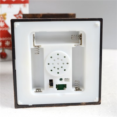 Светильник настольный новогодний 10,5х10,5х34 см / NG206-36 /уп 9/ музыкальный